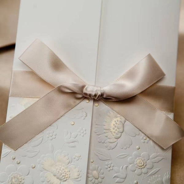 Bow Front Rectangle Greeting Card